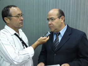 Dinho Concede Entrevista